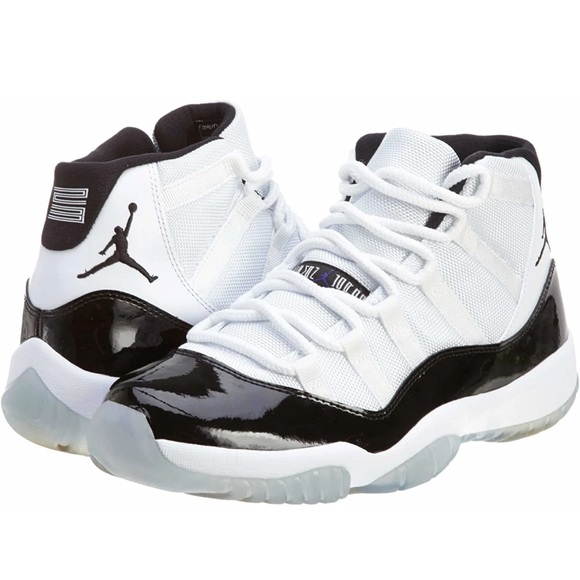 Air Jordan 11 Retro Concord Sneakers - Picture 3 of 4